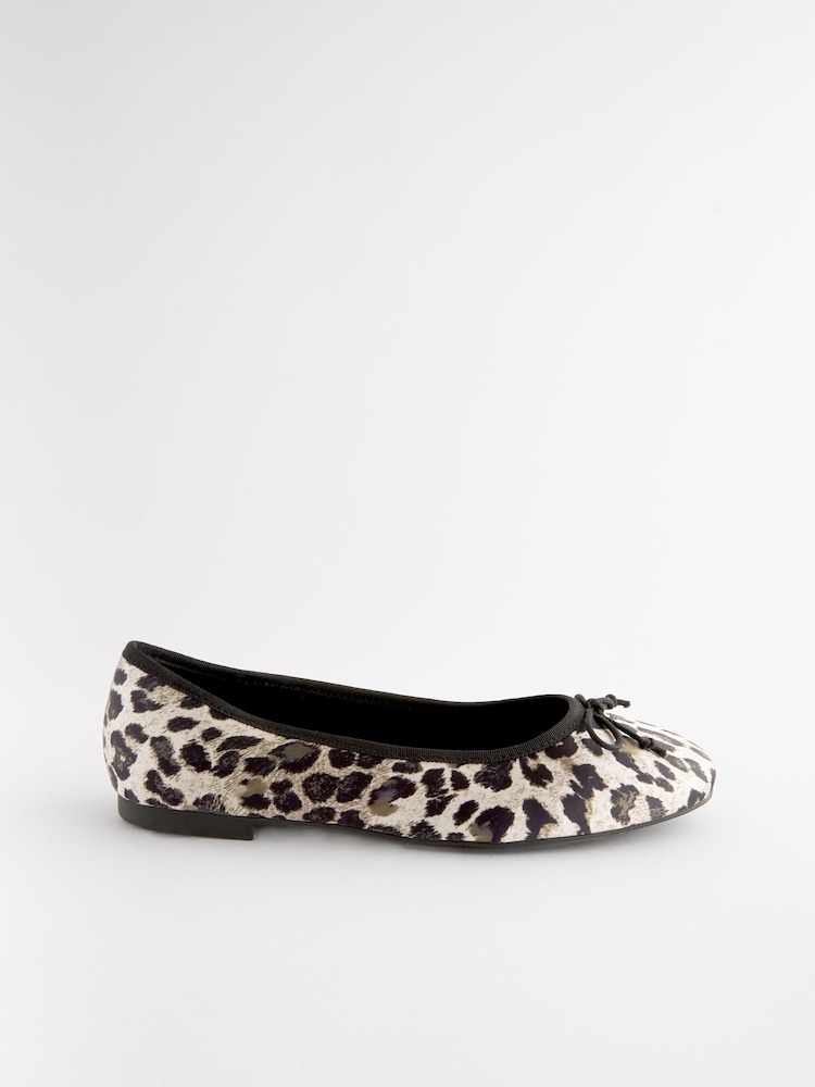 Leopard Standard/Wide Fit Forever Comfort® Ballerinas Shoes - Image 7 of 10
