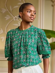 V&A | Love & Roses Green Floral Floral Print 3/4 Sleeve Blouse - Image 1 of 4