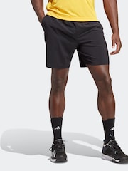 Черный - Adidas Клубный теннис Стрейчевые тканые шорты - Image 1 of 6