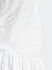 adidas White Vests - Image 10 of 10