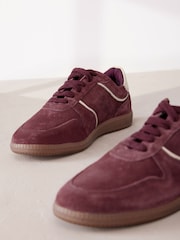 Burgundsko rdeča - Forever Comfort® Nizke retro usnjene trenirke - Slika 8 iz 11