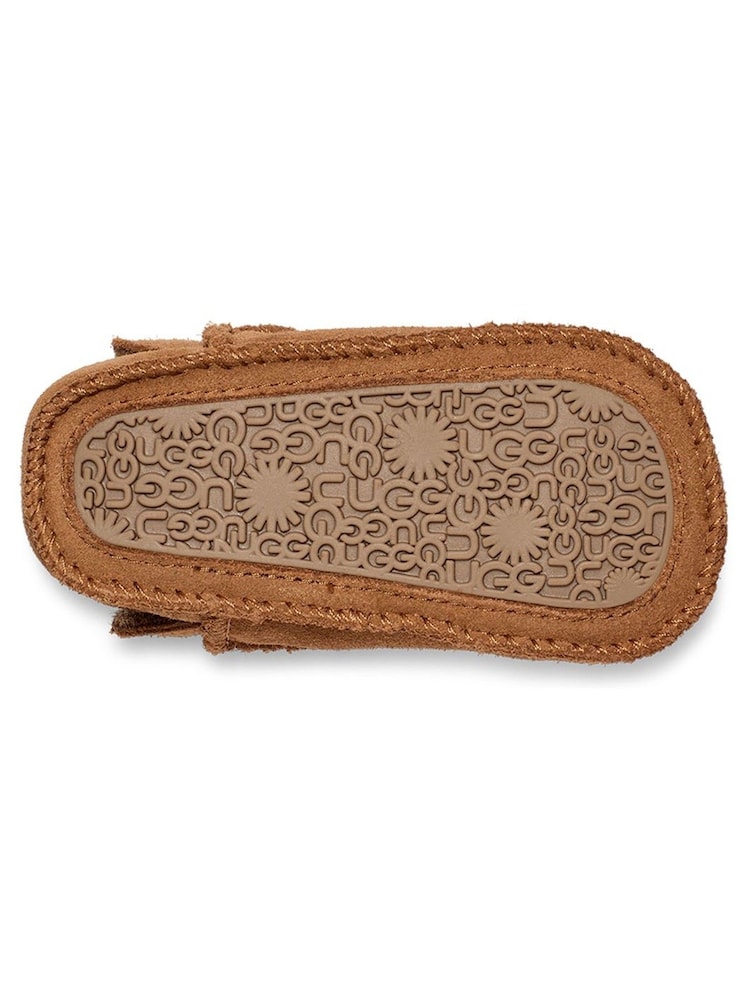 UGG Chestnut Brown Lovey Baby Classic Gift Set - Image 6 of 6