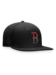 Fanatics Red MLB Boston Red Sox Iconic Gradient Snapback Cap - Image 1 of 4