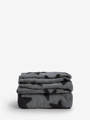 Grey / Black Star Super Soft Fleece Blanket - Image 2 of 3