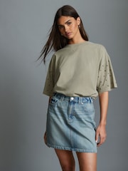 Khaki Grün mit Sternen - 100% Cotton Short Sleeve Washed Embellished Sparkle T-Shirt - Bild 1 von 6