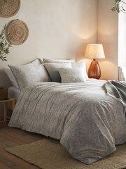 Clarke & Clarke Green Metis Duvet Set - Image 2 of 5