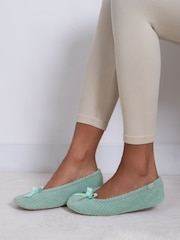 Totes Green Isotoner Popcorn Slippers - Image 1 of 1