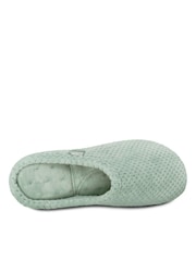 Totes Green Isotoner Popcorn Terry Mules Slippers - Image 4 of 5