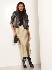 Lipsy Black Petite Faux Leather Crop Biker Jacket - Image 3 of 4