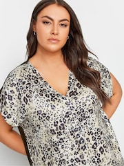 Yours Curve Black Woven Front T-Shirt - Image 4 of 4