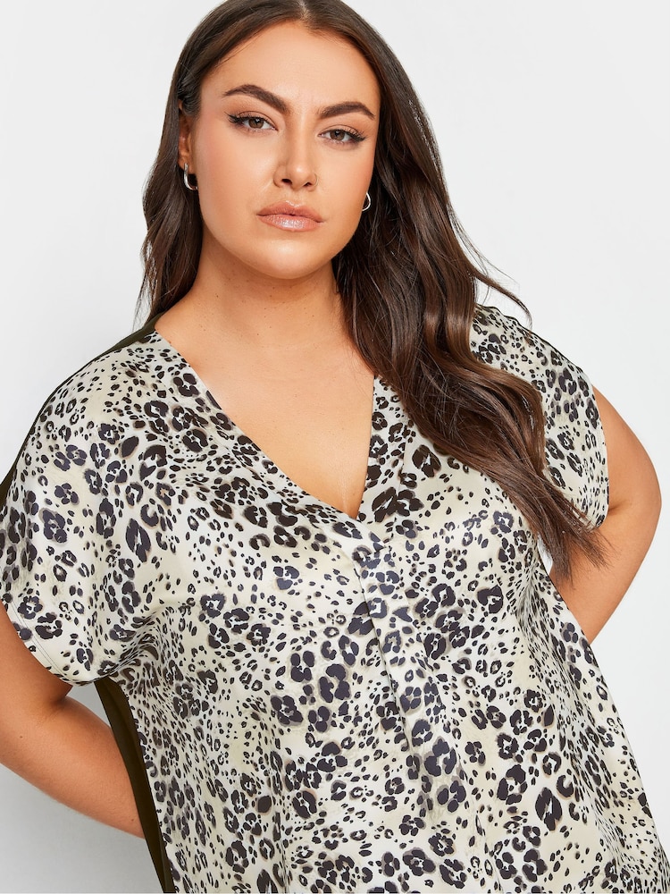 Yours Curve Black Woven Front T-Shirt - Image 4 of 4
