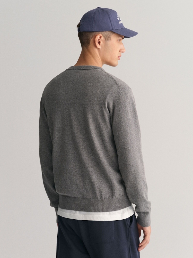 Temno siva - GANT Classic 100% Cotton okrogel ovratnik; z okroglim ovratnikom pulover - Slika 2 iz 5 Temno siva - GANT Classic 100% Cotton okrogel ovratnik; z okroglim ovratnikom pulover - Slika 2 iz 5