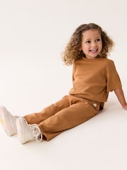 rjava - kratek rokav; s kratkimi rokavi majica and v širokem kroju; s širokimi hlačnicami hlače Set (3mesecev-7yrs) - Slika 3 iz 8