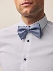 White/Dusky Blue Slim Fit Single Cuff Occasion Shirt And Bow Tie Set - Image 4 of 7