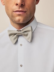 White/Neutral Brown Slim Fit Single Cuff Occasion Shirt And Bow Tie Set - Image 3 of 5