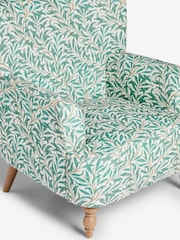 Clarke & Clarke William Morris Willow Boughs Teal Aurelio Accent Chair - Image 6 of 7