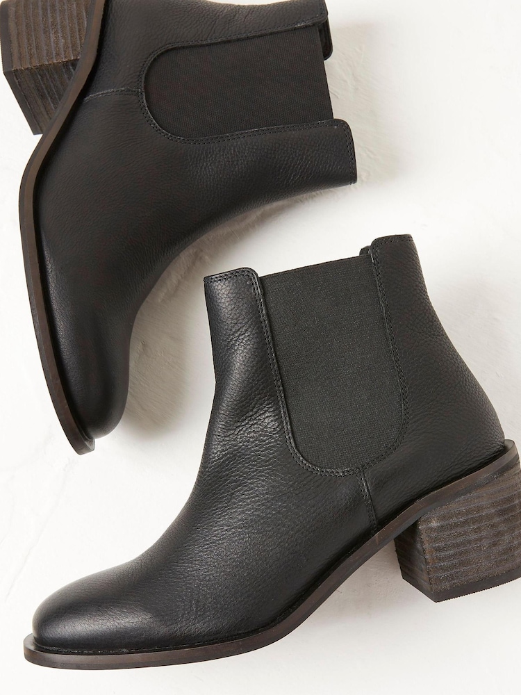 FatFace Black Zara Block Heel Chelsea Boots - Image 2 of 5 FatFace Black Zara Block Heel Chelsea Boots - Image 2 of 5
