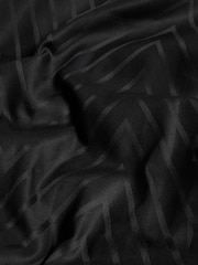 Black 200TC 100% Cotton Hotel Jacquard Duvet Cover and Pillowcase Set - Image 3 of 5