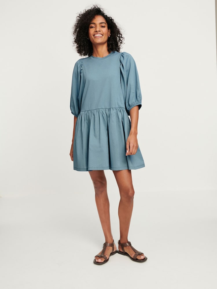 Jeansblau - Minikleid mit Puffärmeln aus 100 % Baumwolle - Bild 2 von 6 Jeansblau - Minikleid mit Puffärmeln aus 100 % Baumwolle - Bild 2 von 6