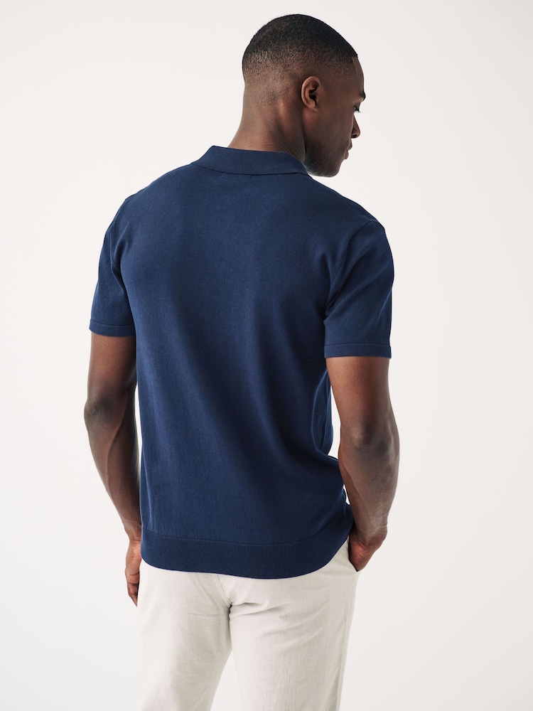 Marineblau/blau - Schmale Passform - Kurzärmeliges Poloshirt aus Strick mit hohem Baumwollanteil - Bild 2 von 5 Marineblau/blau - Schmale Passform - Kurzärmeliges Poloshirt aus Strick mit hohem Baumwollanteil - Bild 2 von 5
