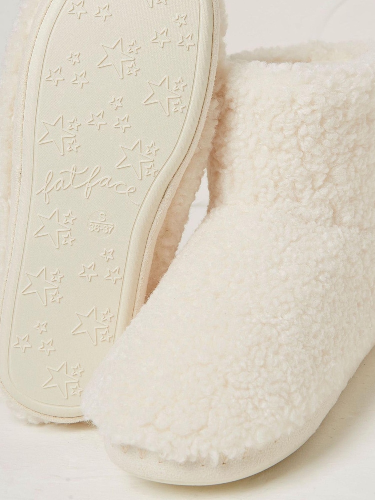 FatFace Natural Brooke Borg Slipper Boots - Image 4 of 4