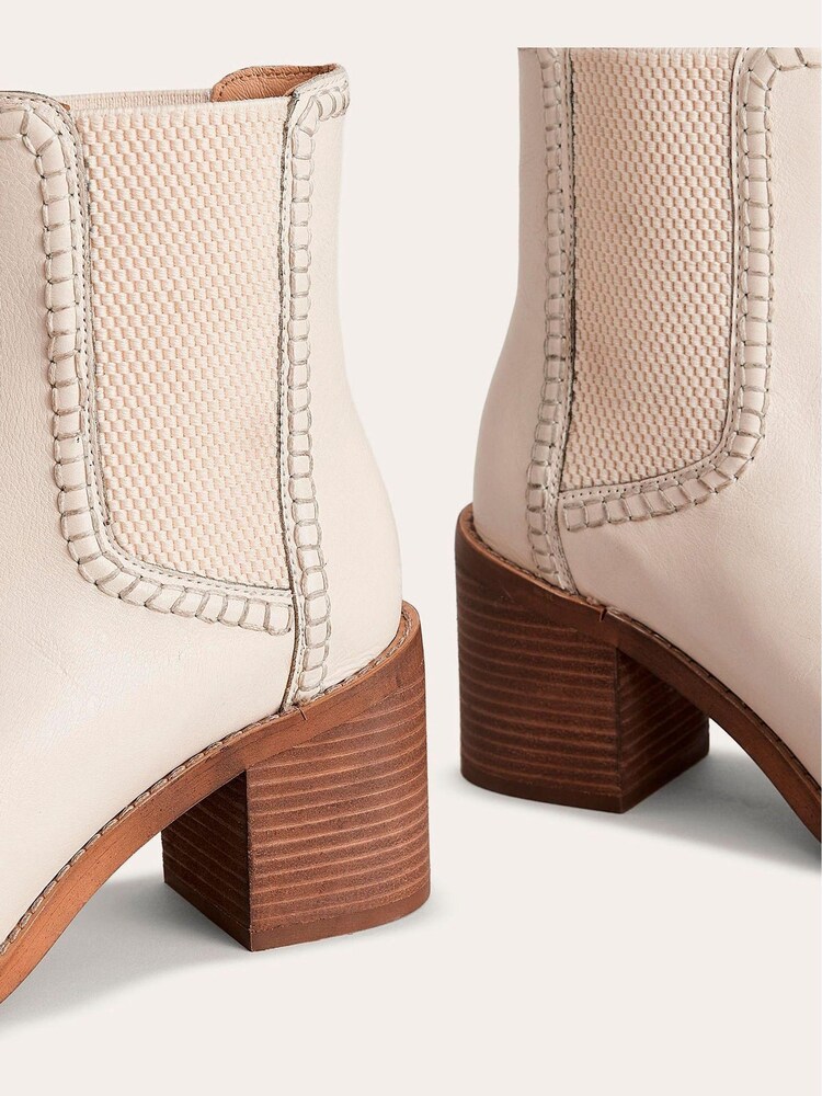 Boden Cream White Block Heel Chelsea Boots - Image 4 of 4 Boden Cream White Block Heel Chelsea Boots - Image 4 of 4