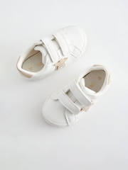 White Wide Fit (G) Star Trainers - Image 6 of 6