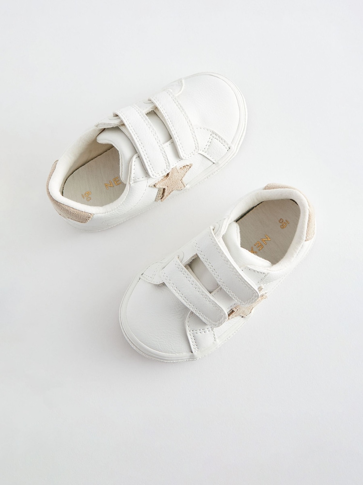 White Wide Fit (G) Star Trainers - Image 6 of 6
