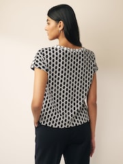 Black/White V-Neck Bubble Hem Top - Image 3 of 5