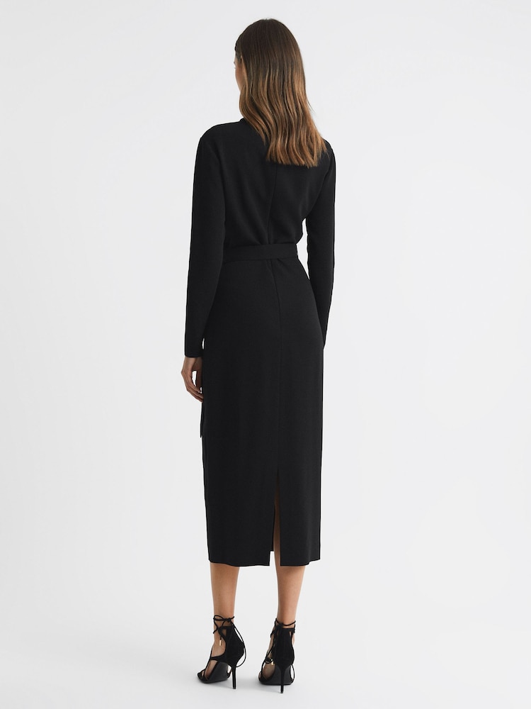Vestido midi con cinturón y rayas en contraste Millie de Reiss - Imagen 5 de 5 Vestido midi con cinturón y rayas en contraste Millie de Reiss - Imagen 5 de 5