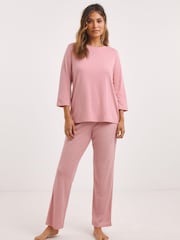 Pack de 2 pijamas florales Pretty Secrets Value de Simply Be - Imagen 3 de 5