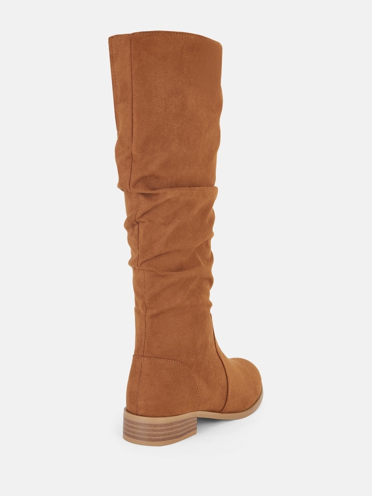 Braun - Novo Josslyn Kniehohe, flache Stiefel mit Raffung - Bild 5 von 5 Braun - Novo Josslyn Kniehohe, flache Stiefel mit Raffung - Bild 5 von 5