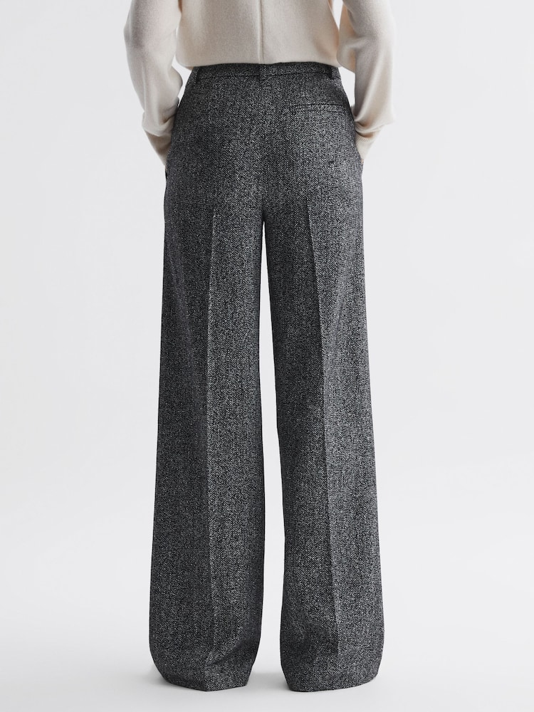Reiss Grey Luella Wide Leg Textured Suit Trousers - Image 4 of 4