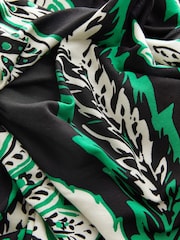 Black/Green Floral Print One Shoulder Jersey Midi Summer Dress - Image 8 of 8