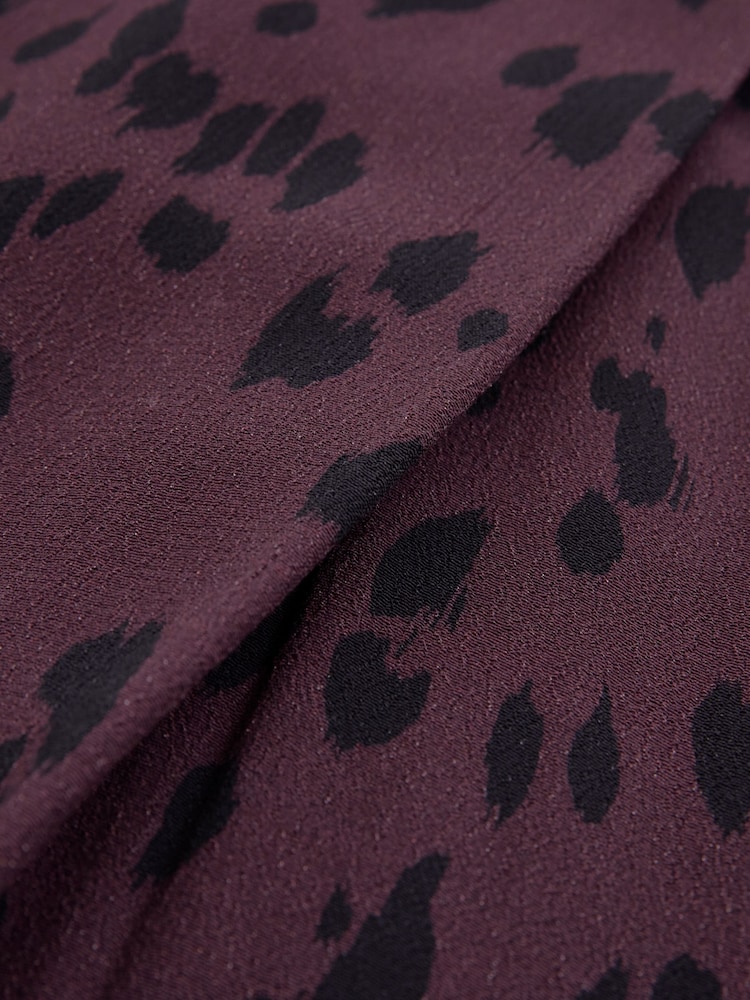 Celtic & Co. Purple Printed Pleat Front Knee Length Dress - Image 10 of 10