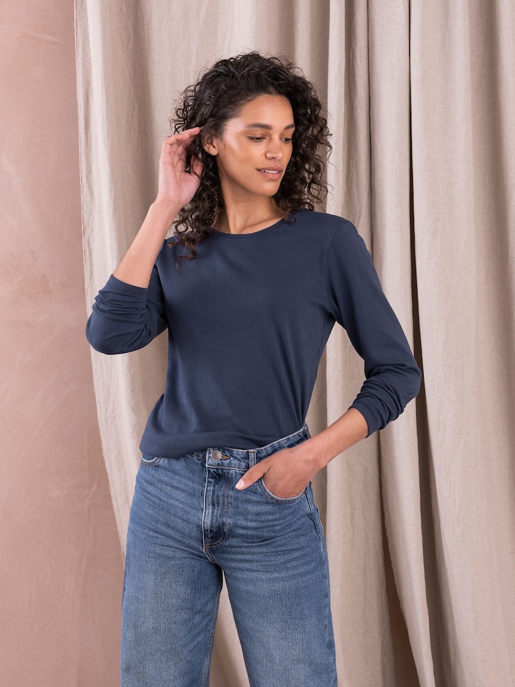 Celtic & Co. Organic Cotton Long Sleeve T-Shirt - Image 2 of 7