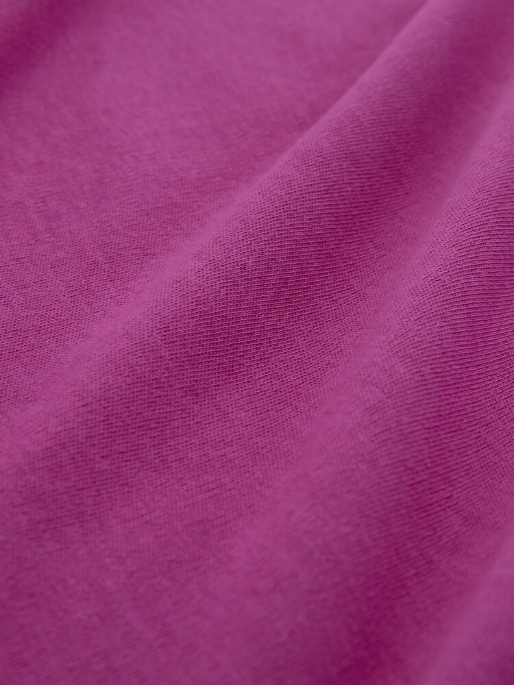 Celtic & Co. Organic Cotton Long Sleeve T-Shirt - Image 8 of 8