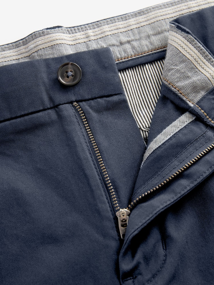 Mittelblau - Gerade Passform - Stretch-Chinos-Shorts - Bild 5 von 5 Mittelblau - Gerade Passform - Stretch-Chinos-Shorts - Bild 5 von 5