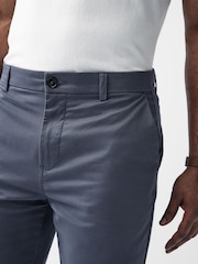 Mid Blue Slim Fit Stretch Chinos Shorts - Image 4 of 9