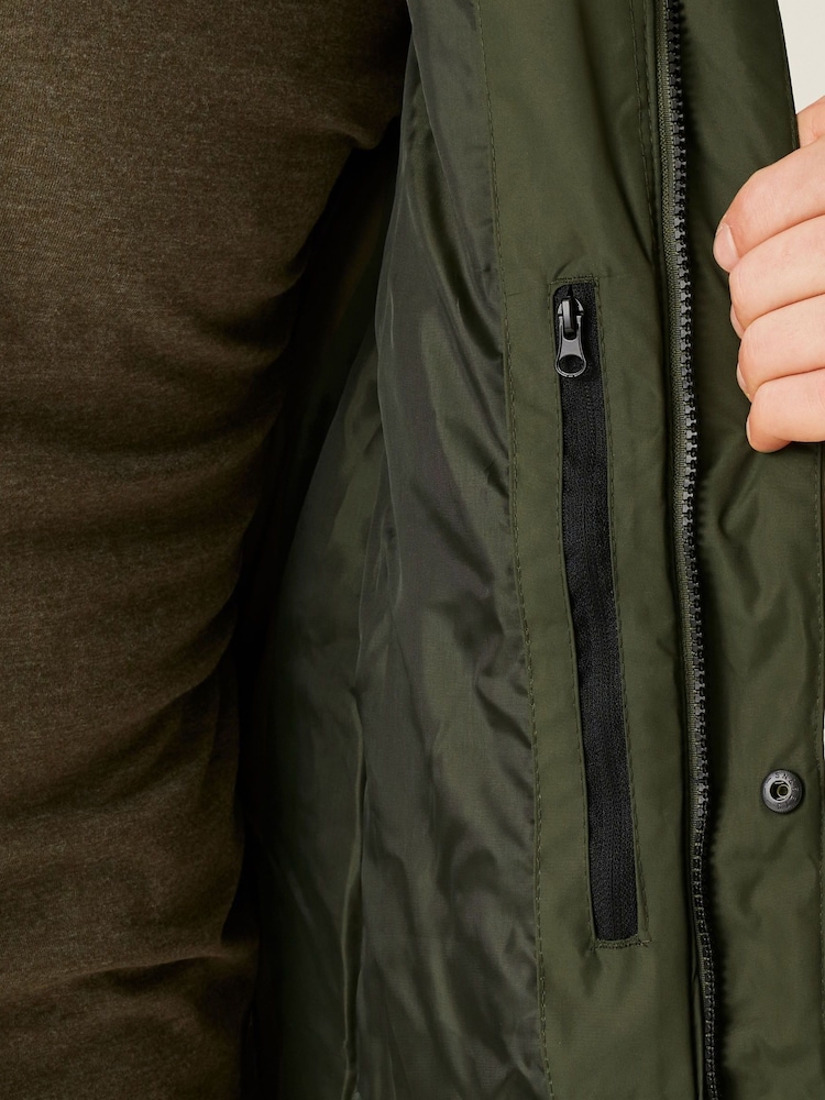 Regatta Green Sterlings IV Waterproof Jacket - Image 6 of 8