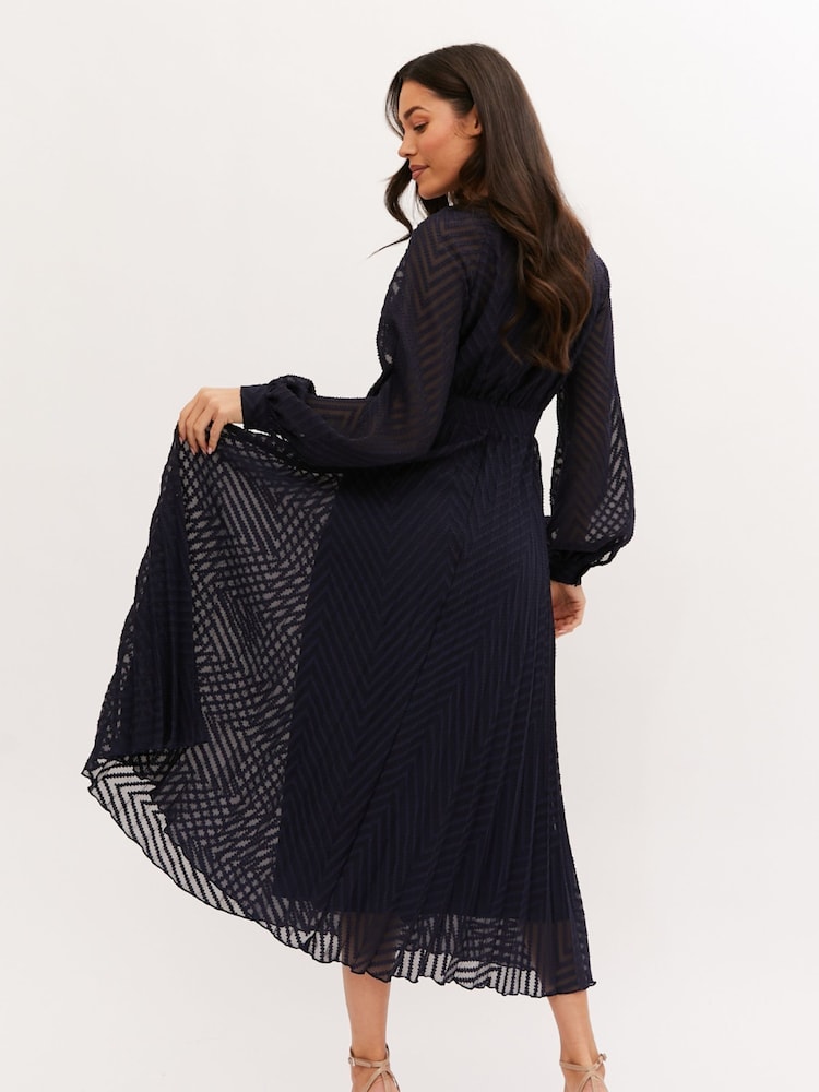 Style Cheat Navy Blue Dannica Pleated Balloon Sleeve Maxi Dress - Image 4 of 4