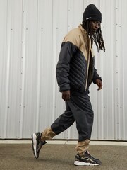 Nike Brown Huarache Runner Trainers - Image 3 of 12