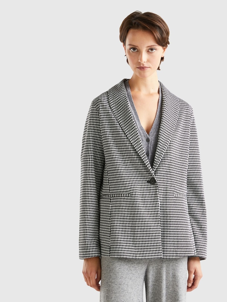 Benetton Black Houndstooth Blazer - Image 1 of 3 Benetton Black Houndstooth Blazer - Image 1 of 3