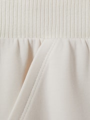 Reiss Cream Bernie Tapered Drawstring Joggers - Image 5 of 5