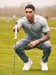 Hellgrau - Aktives Mesh-Golf-Polo-Shirt - Bild 5 von 9