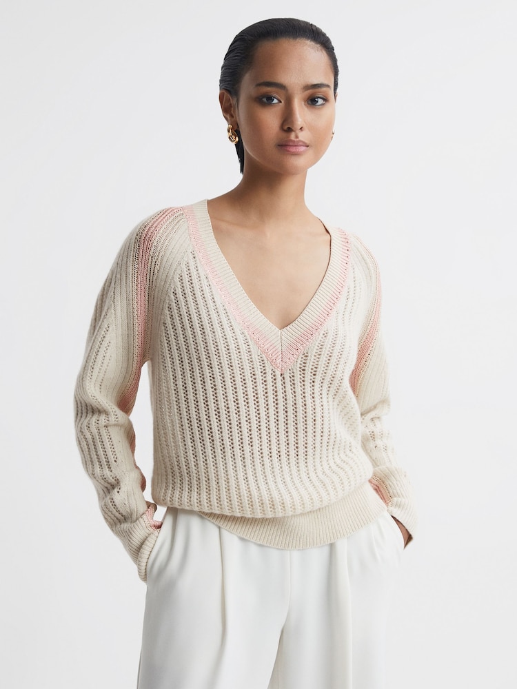 Reiss Cream/Nude Vale Wool Blend Knitted V-Neck Jumper - Image 1 of 5
