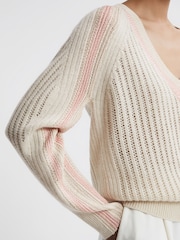Reiss Cream/Nude Vale Wool Blend Knitted V-Neck Jumper - Image 4 of 5