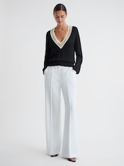 Reiss Black/Cream Courtney Contrast Trim Embellished V-Neck Jumper - Image 3 of 5