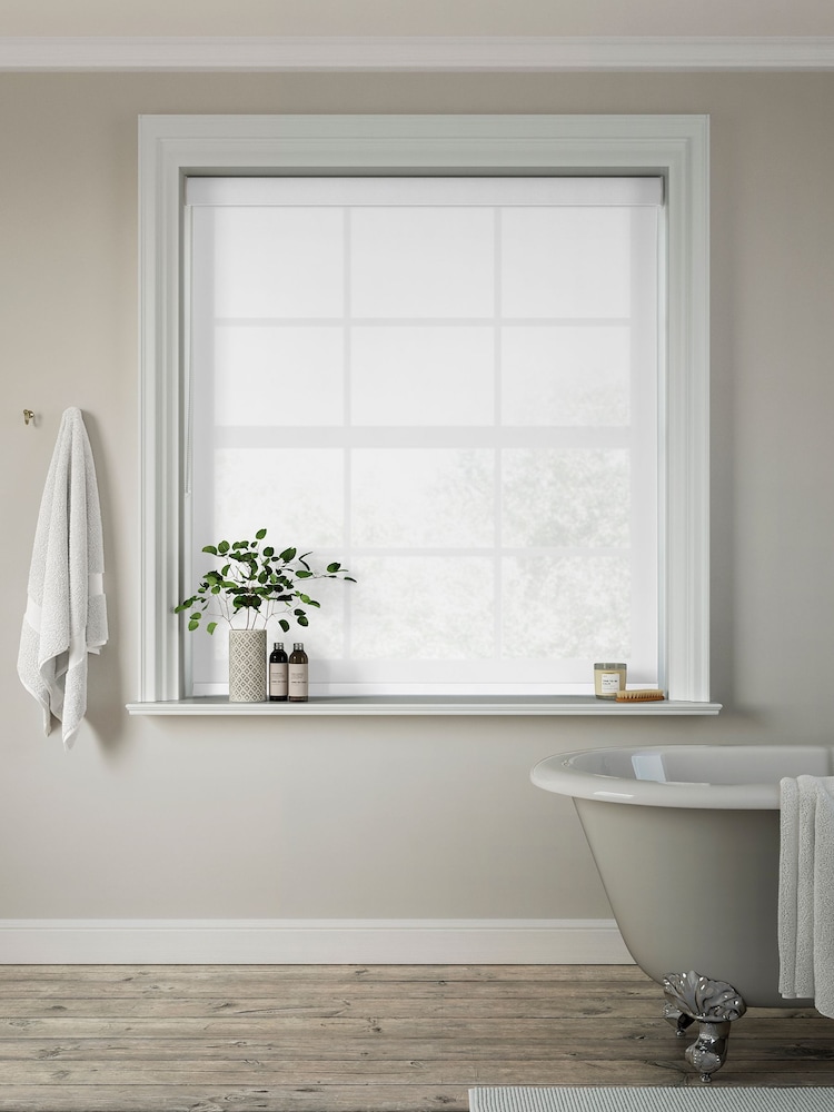 White Butler Made to Measure Roller Blind - Image 2 of 6