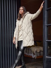 Yours Curve Cream Diamond Quilted Midi Gilet - Image 1 of 6